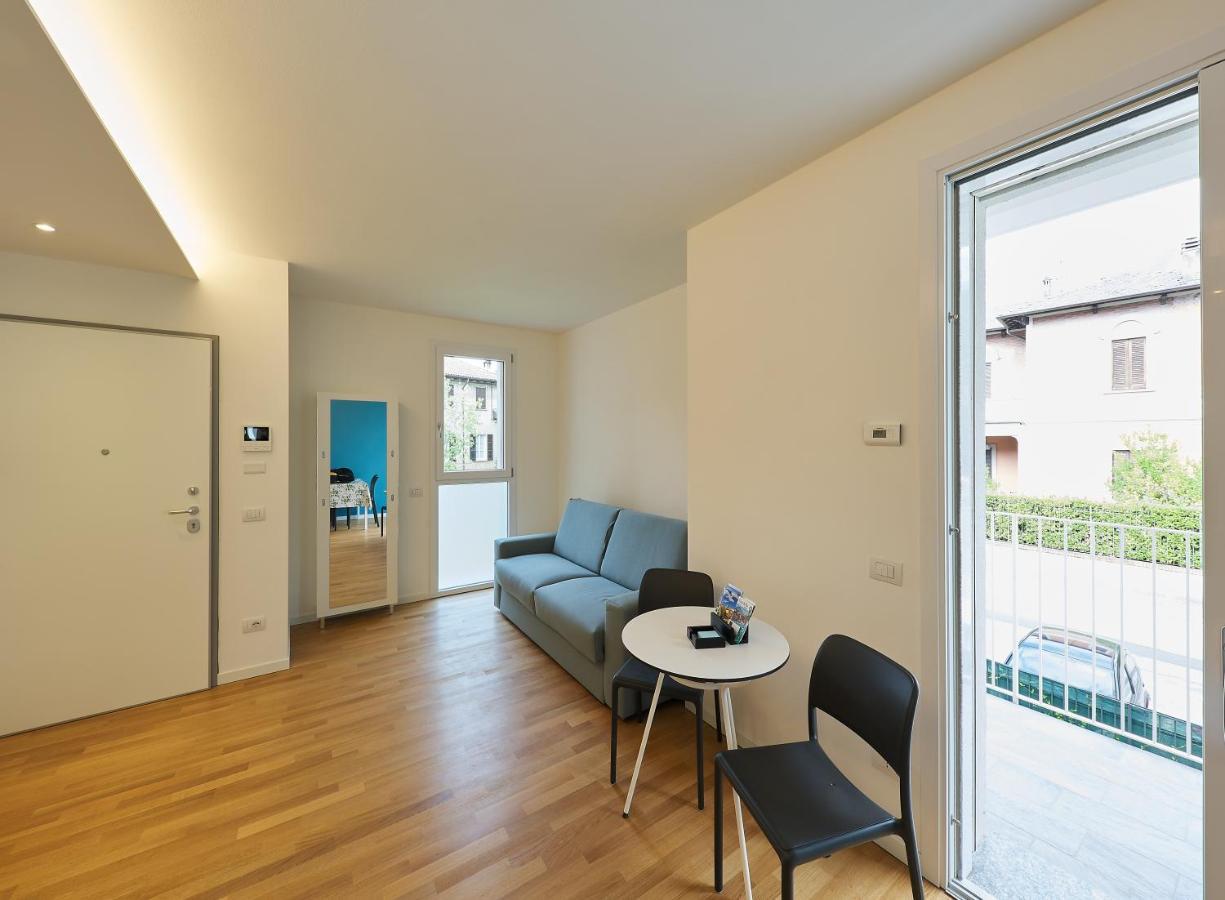 מנדלו דל לאריו Casa Mia Lake Como מראה חיצוני תמונה